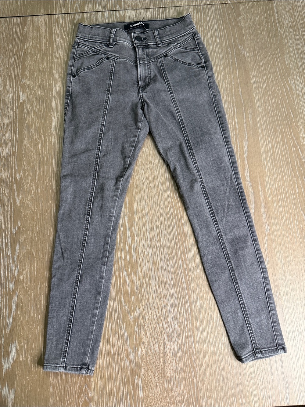 Gently used Express Gray High-Rise Skinny Jeans with Front Seam Detail